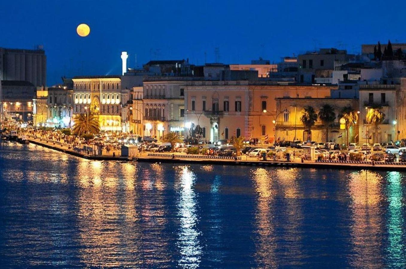 Un Posto Al Sole Appartement Brindisi Buitenkant foto